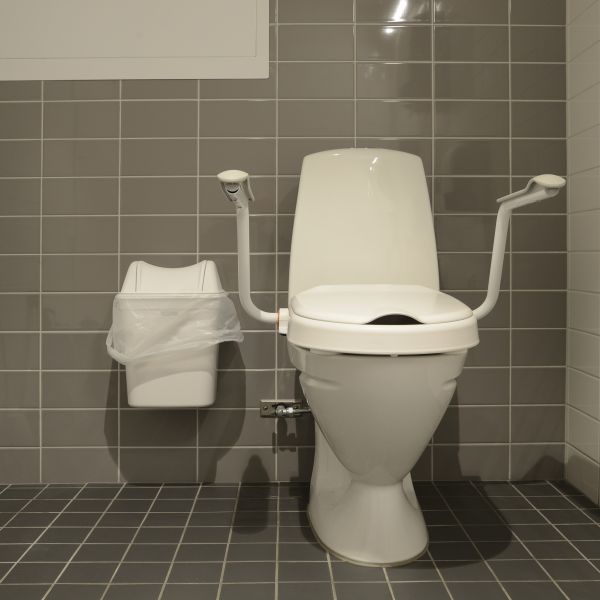 Cost of Commercial Toilet Repair in Independence